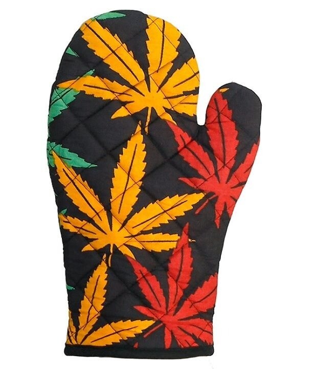 New Rasta Colors Pot Leaf Oven Mitt Kitchen Linen Marijuana 420 Smoke Weed Glove