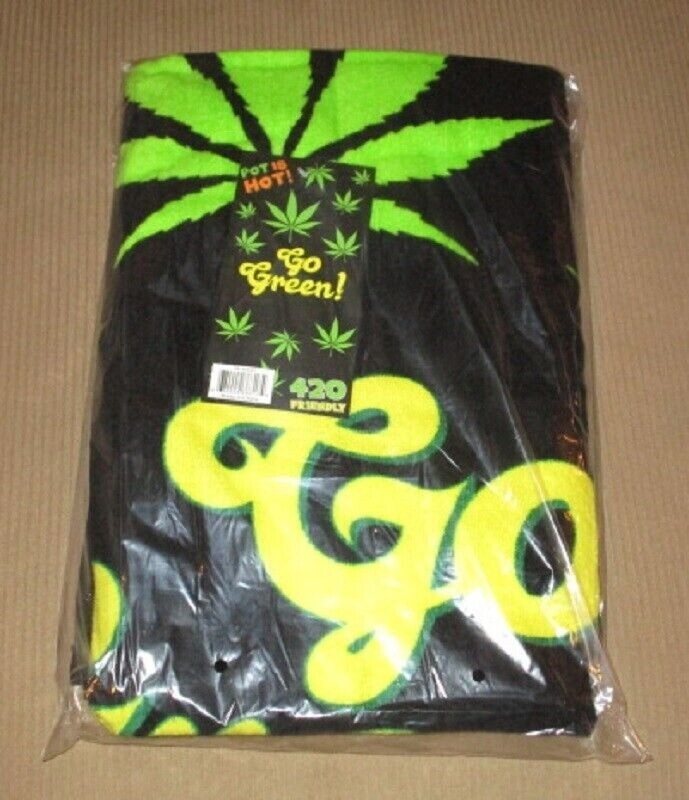 New Go Green Beach Bath Pool Towel GIFT Marijuana Pot Leaf Weed 420 Friendly NWT