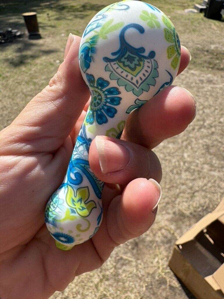 SILICONE SMOKING PIPE W/ GLASS BOWl US SELLER Fast Ship - Maryjanes Bong Shop