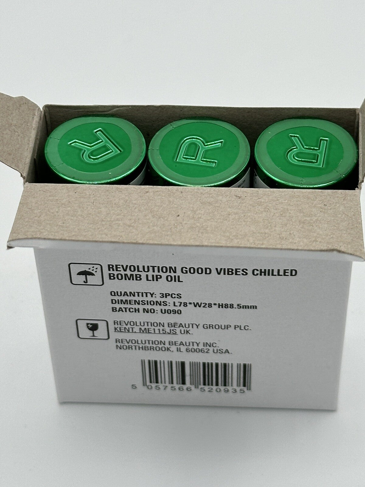 Revolution Good Vibes Chilled Bomb Lip Oil 3 Vials