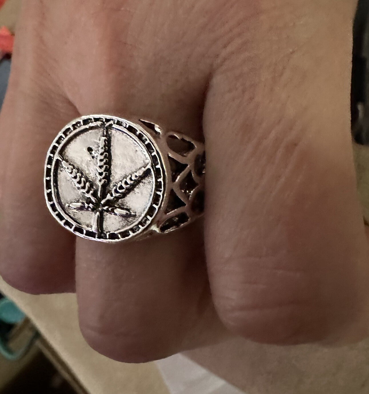 Marijuana Leaf Ring, Pot, Cannabis, Weed, Biker, Stoner, Punk, Metal, Rock size 8 to 11