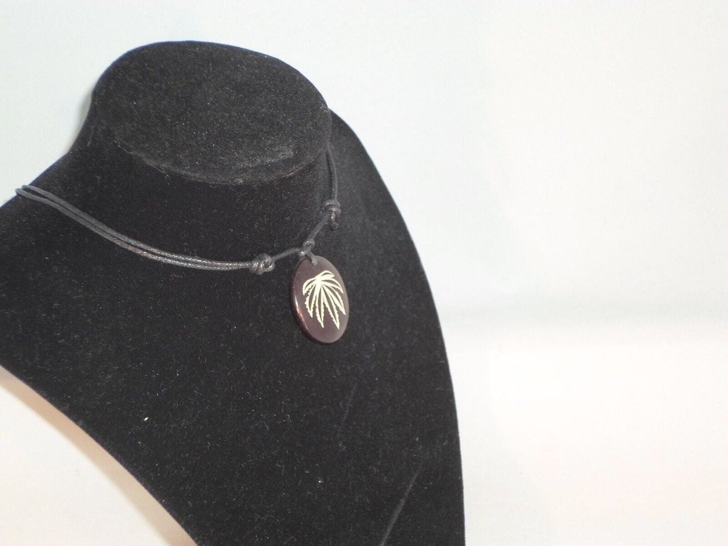 Brown Pot Leaf Necklace RASTA Imitation Yak Bone Resin Adjustable Men Women
