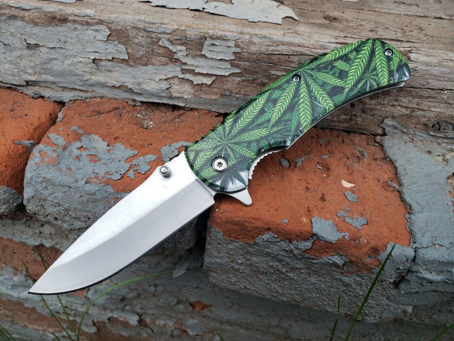 Silver Green Marijuana Cannabis Leaf Print Spring Assisted Pocket Knife Metal