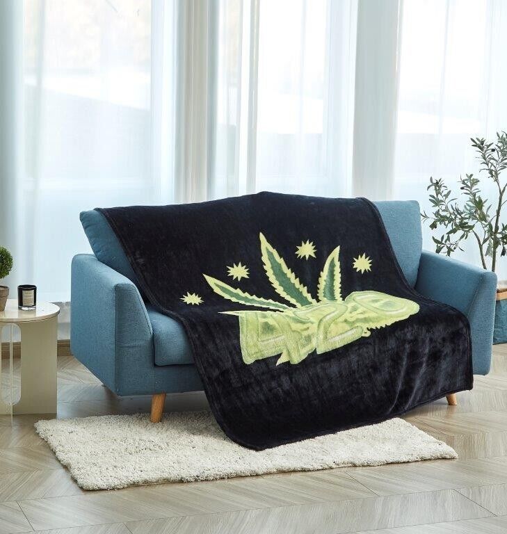 50x60" Green Hemp Pot Leaf Weed 420 Mink Faux Fur Throw Blanket Super Soft