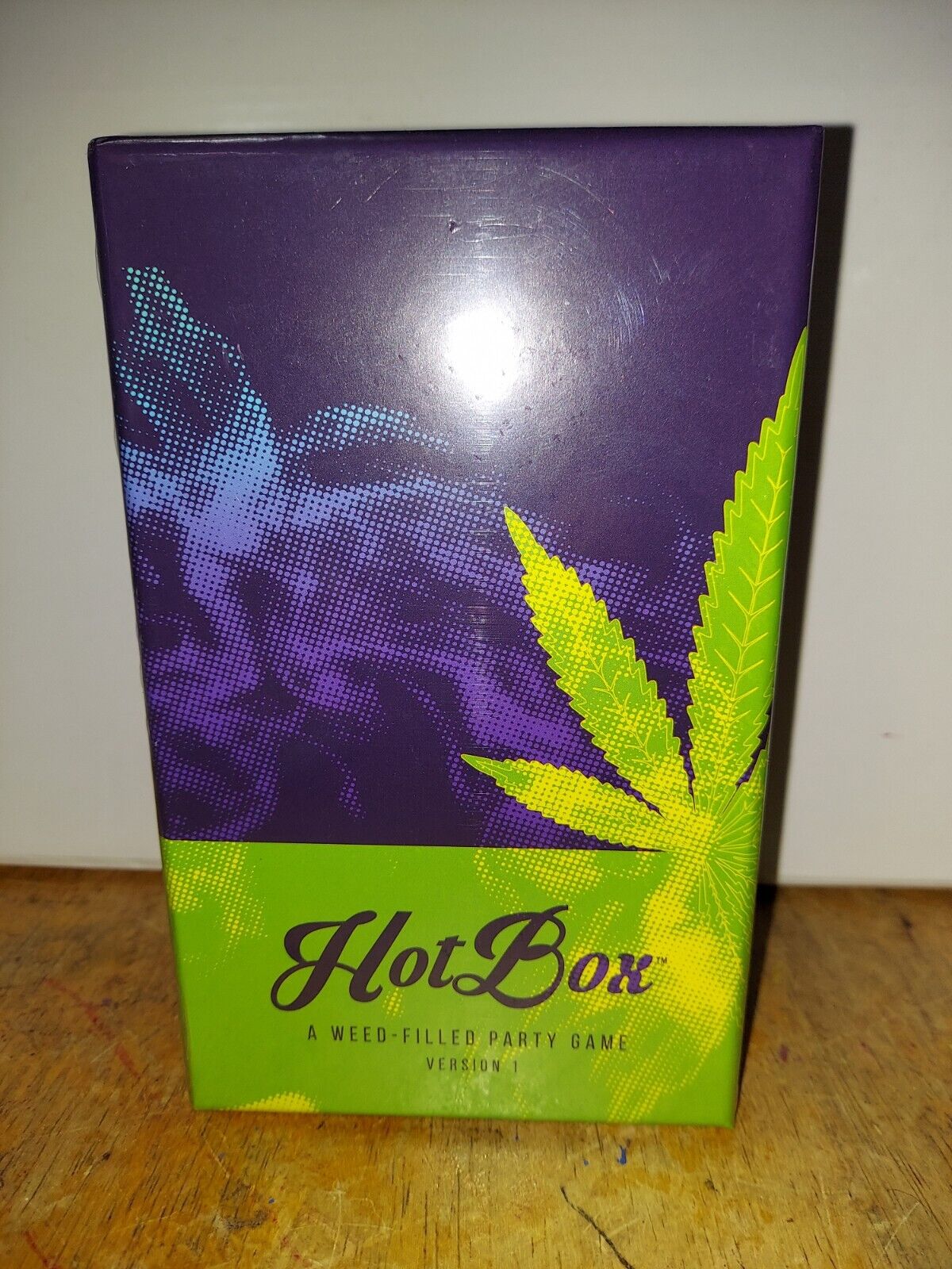 Hot Box Card Game Party Plus 7 Booster Packs