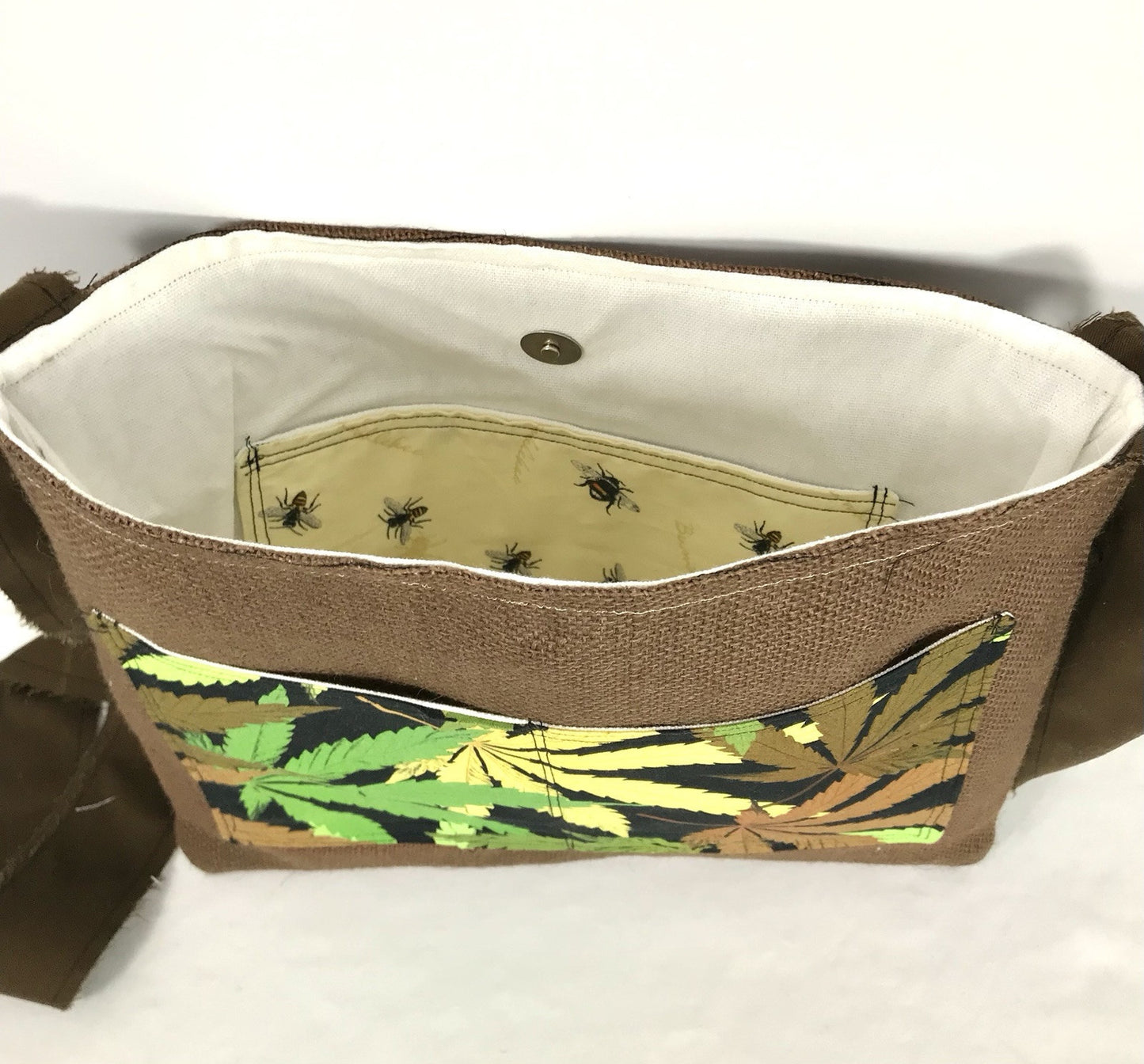 New Handmade Burlap Marijuana, Cannabis Leaf 11x12 2 Bumblebee Pockets Crossbody