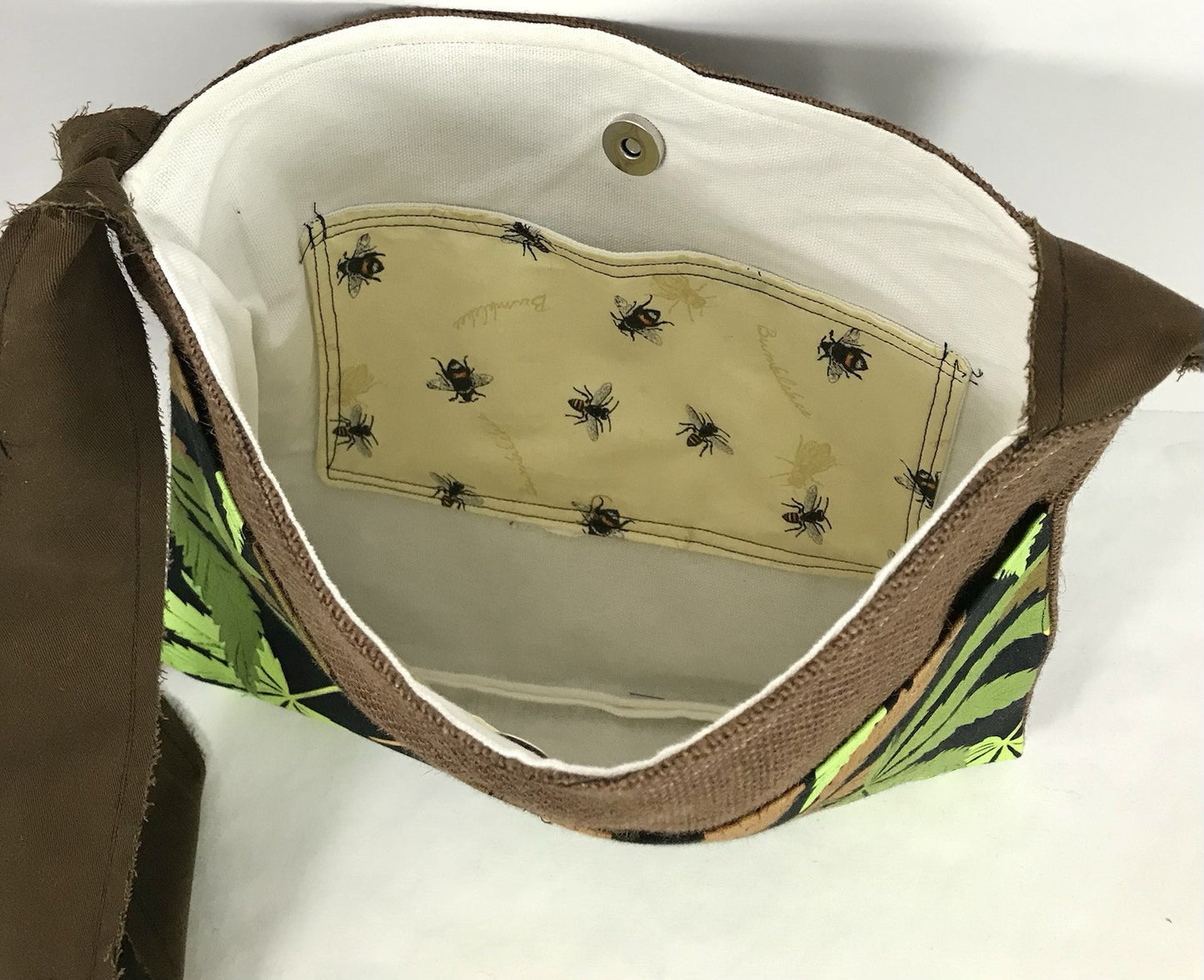 New Handmade Burlap Marijuana, Cannabis Leaf 11x12 2 Bumblebee Pockets Crossbody