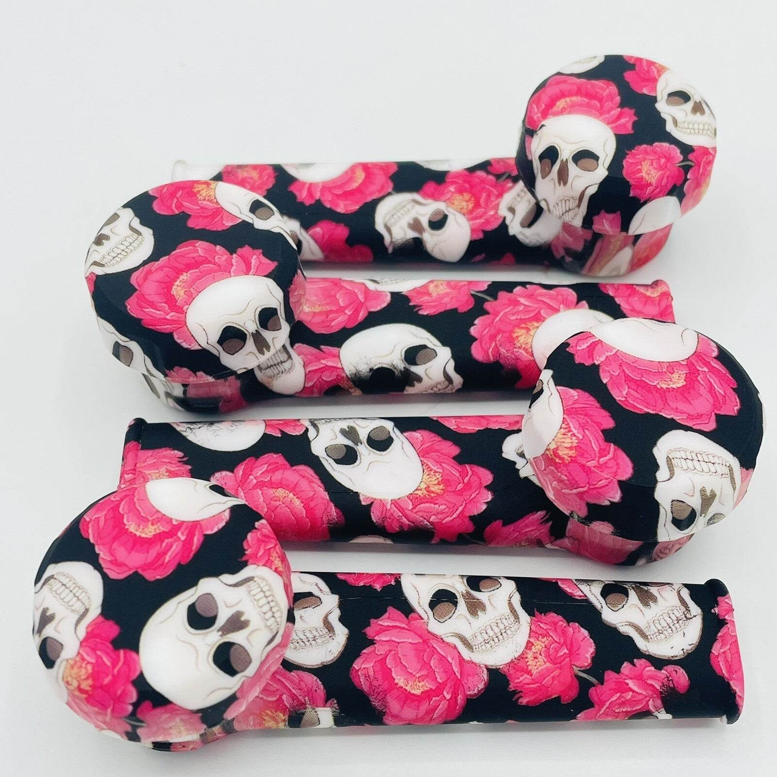Silicone Smoking Pipe with Glass Bowl & Cap Lid | Skulls And Flowers | USA - Maryjanes Bong Shop