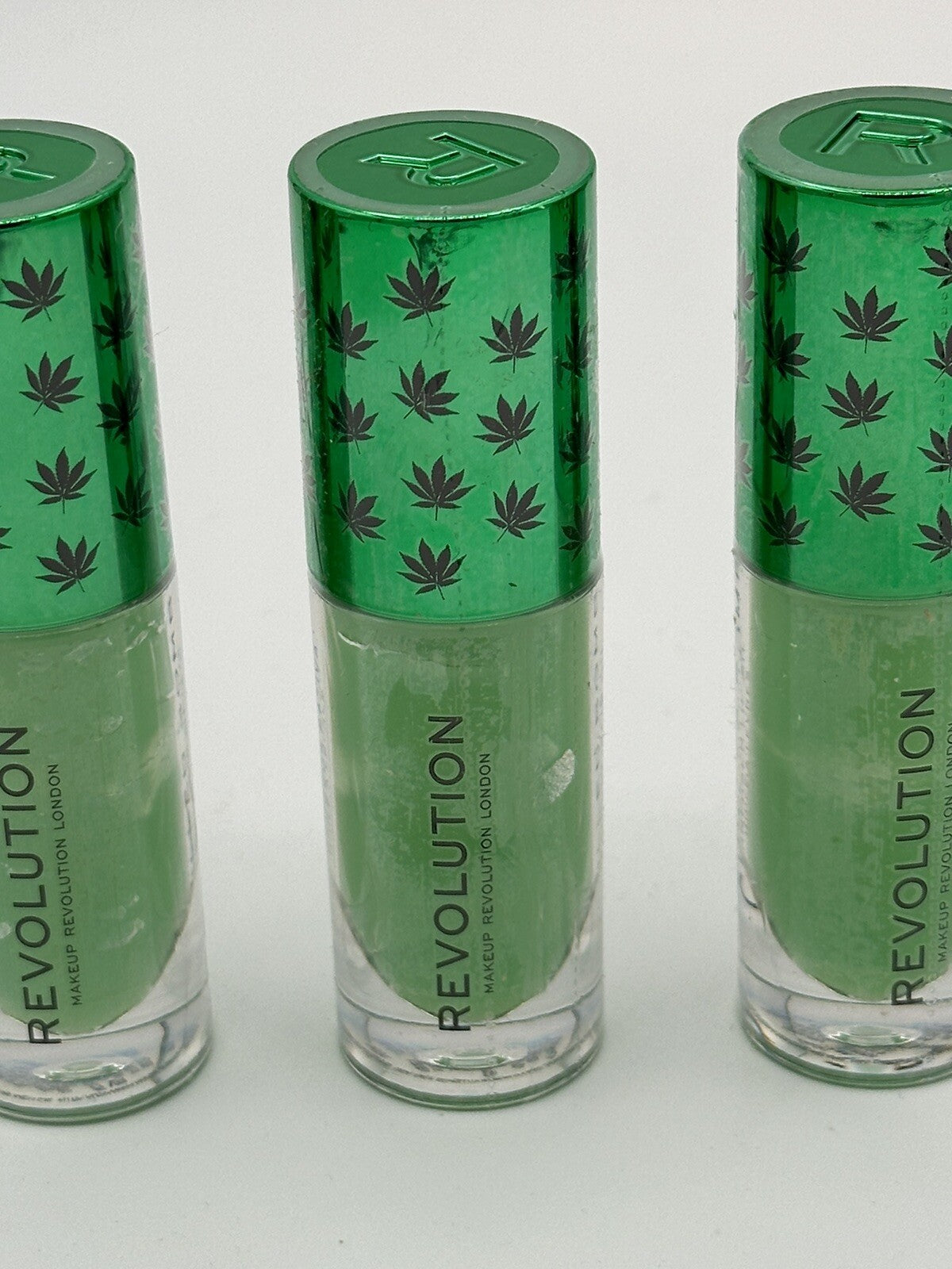 Revolution Good Vibes Chilled Bomb Lip Oil 3 Vials